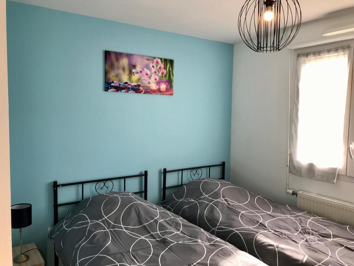 Agreable Maison Proche Gare Avec Parking Gratuit Le Mans Buitenkant foto